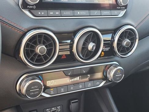 New 2025 Nissan Sentra SR image 27