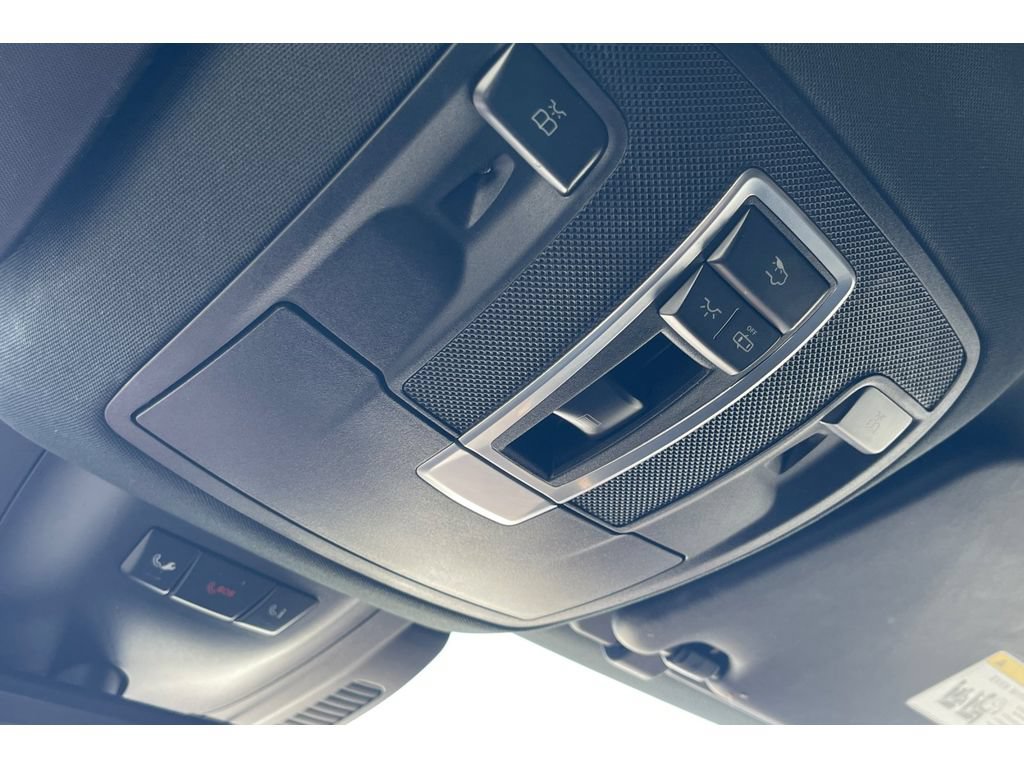Used 2018 Mercedes-Benz GLS 450 4MATIC image 25