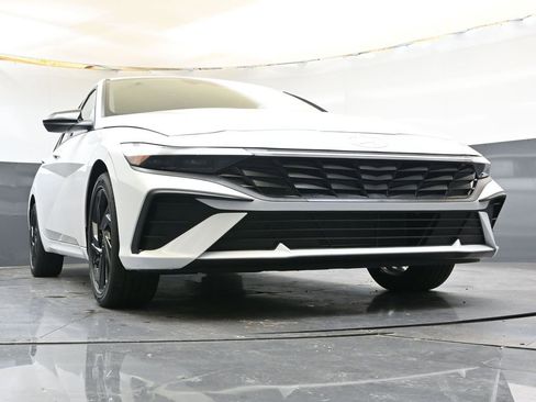 New 2026 Hyundai Elantra Sport FWD image 45