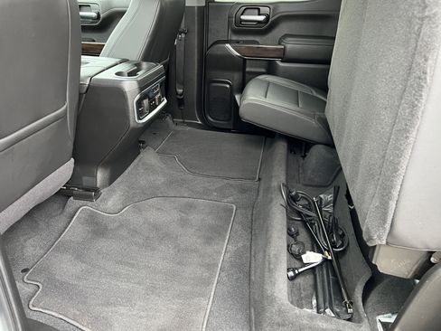 Used 2020 GMC Sierra 1500 SLT image 19