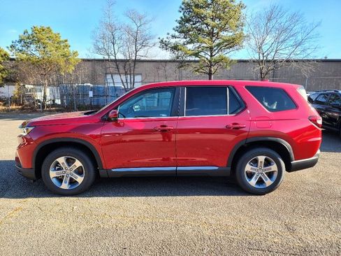 New 2025 Honda Pilot EX-L image 3