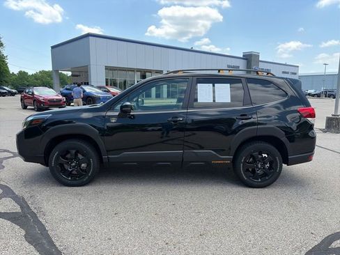 Certified 2025 Subaru Forester Wilderness AWD/4WD image 4