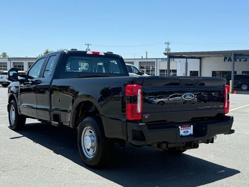 New 2025 Ford F350 XL w/ 360-Degree Camera Package image 6