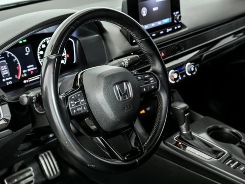 Used 2022 Honda Civic Sport image 14