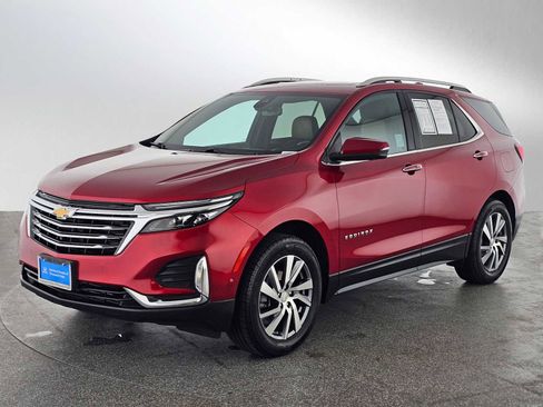 Used 2023 Chevrolet Equinox Premier AWD/4WD image 7