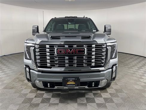 New 2026 GMC Sierra 3500 Denali image 24