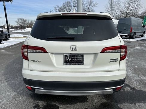 Used 2019 Honda Pilot Touring image 6
