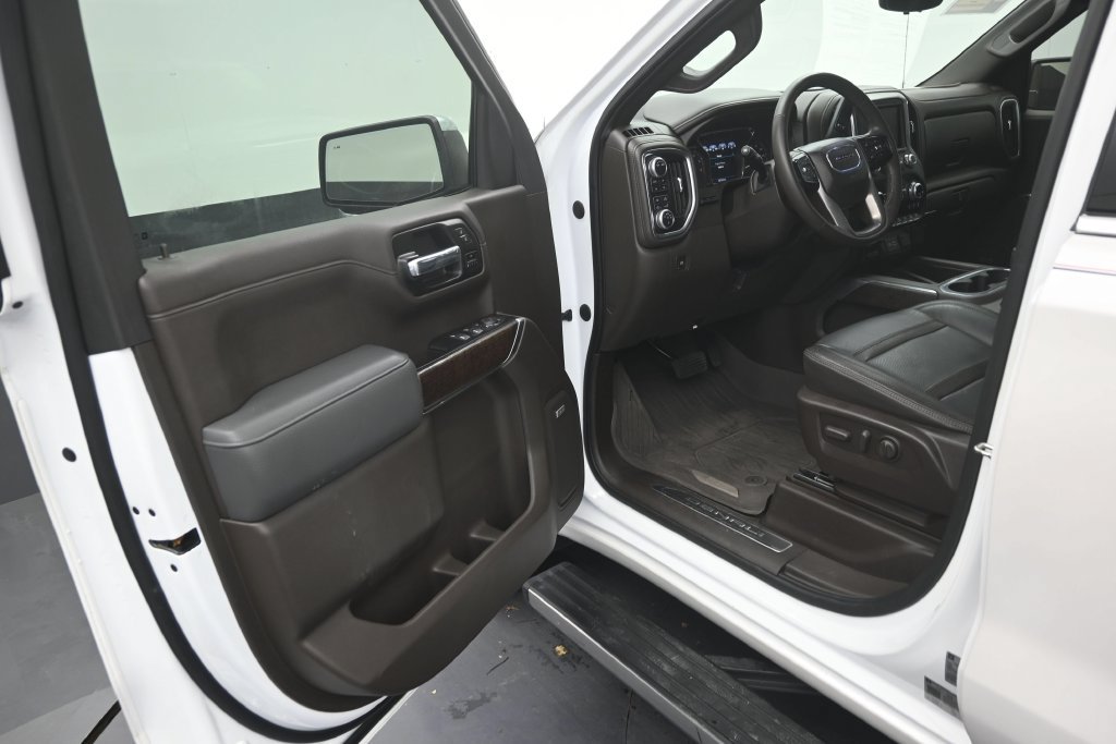 Used 2020 GMC Sierra 1500 Denali w/ Denali Ultimate Package AWD/4WD image 10