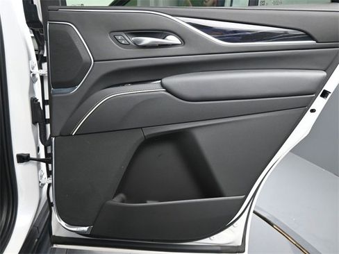 Used 2022 Cadillac Escalade Sport image 17