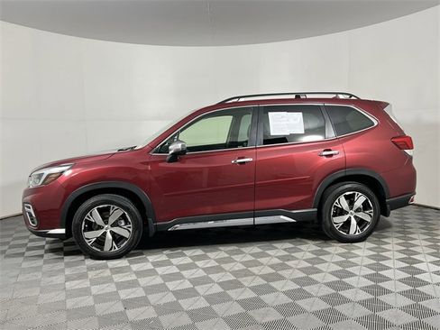 Used 2021 Subaru Forester Touring image 5