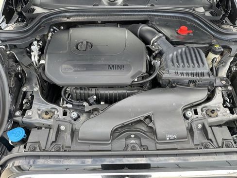 Used 2023 MINI Cooper 2-Door Hardtop image 32