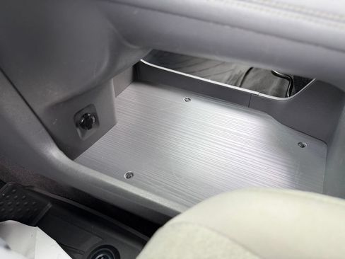 Certified 2024 Toyota Sienna LE w/ LE Plus Package AWD/4WD image 26