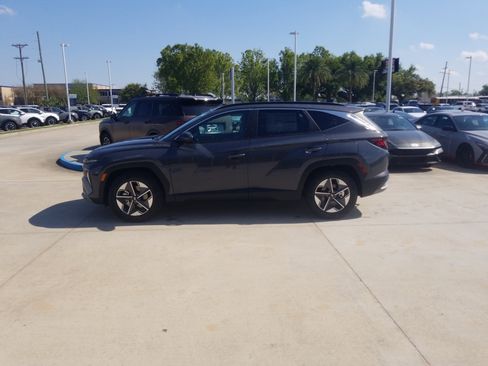 New 2026 Hyundai Tucson SEL w/ Tow & Go Package FWD image 4