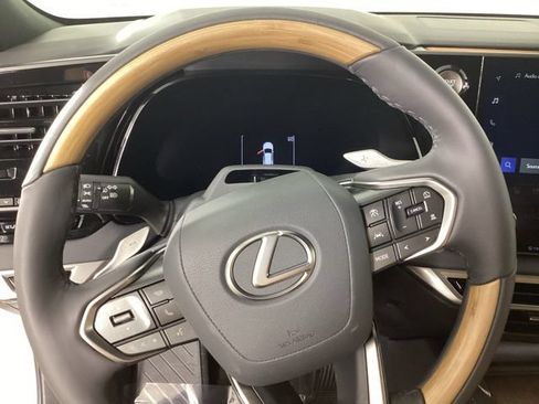 Used 2026 Lexus RX 350 Premium w/ Convenience Package AWD/4WD image 10