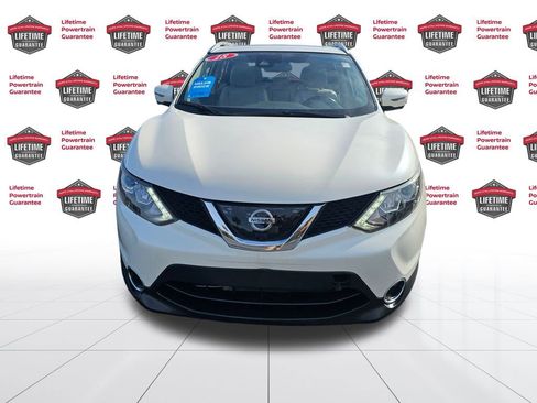 Used 2018 Nissan Rogue Sport SL w/ SL Premium Package image 5