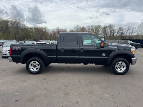 Used 2014 Ford F250 XLT w/ FX4 Off-Road Package AWD/4WD image 6
