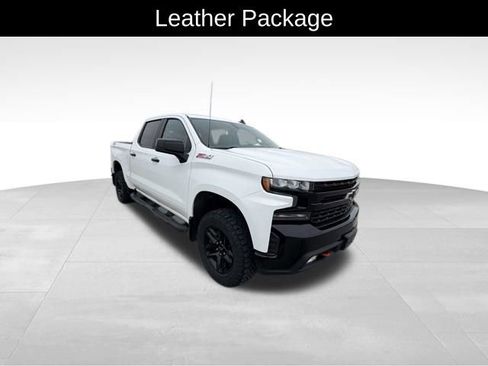 Certified 2020 Chevrolet Silverado 1500 LT Trail Boss image 5