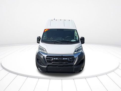 Used 2024 RAM ProMaster 3500 w/ Quick Order Package 22G SLT FWD image 9
