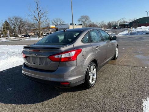 Used 2012 Ford Focus SE w/ SE Sport Pkg image 14