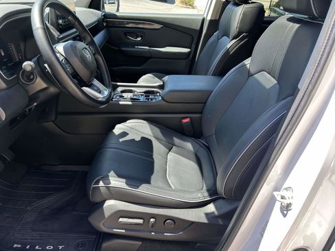 Certified 2023 Honda Pilot Elite image 13