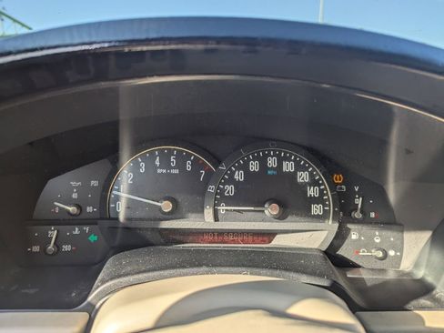 Used 2006 Cadillac XLR Base image 17