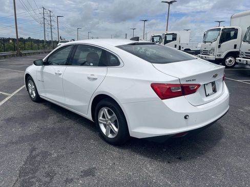 Used 2024 Chevrolet Malibu LS FWD image 5