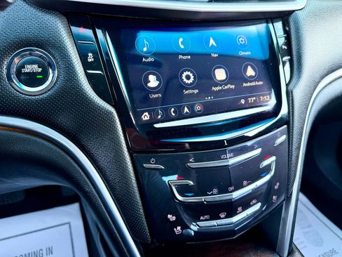 Used 2019 Cadillac XTS Luxury image 16