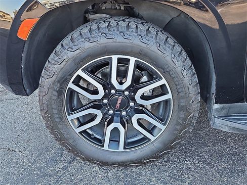Used 2022 GMC Yukon AT4 w/ Max Trailering Package image 13