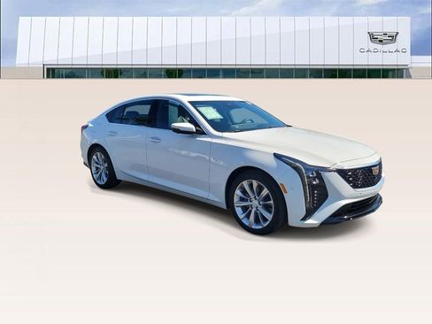 Used 2026 Cadillac CT5 Premium Luxury image 2