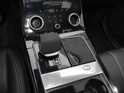 Used 2023 Land Rover Range Rover Velar R-Dynamic S AWD/4WD image 16