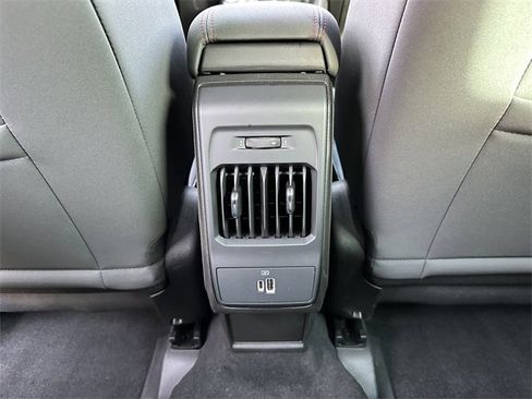 Used 2024 Dodge Hornet GT w/ Tech Pack w/o Parking image 13