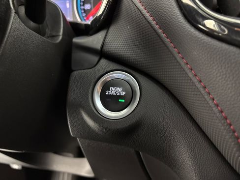 Used 2022 Chevrolet Equinox RS image 32