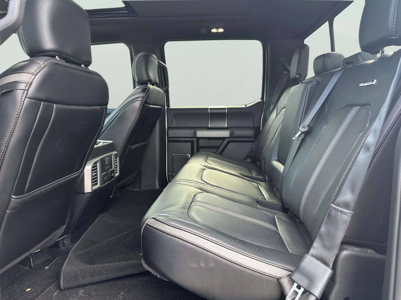Used 2020 Ford F150 Platinum w/ Equipment Group 701A Luxury AWD/4WD image 12