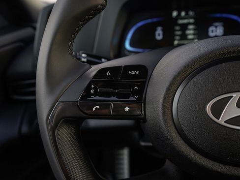 New 2025 Hyundai Elantra Sport image 20