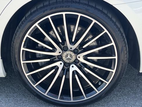 Used 2023 Mercedes-Benz S 500 4MATIC w/ AMG Line image 12