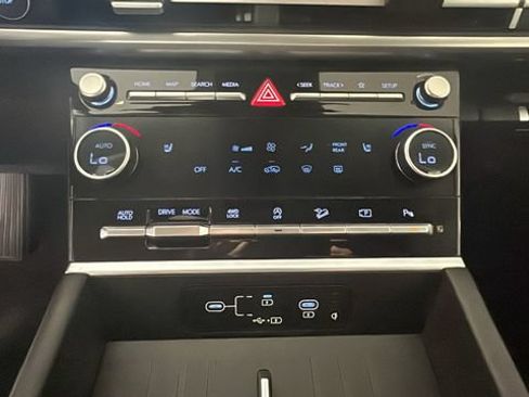 Certified 2026 Hyundai Santa Fe SEL AWD/4WD image 22