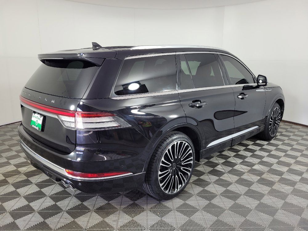 Used 2020 Lincoln Aviator Black Label w/ Class IV Trailer Tow Package AWD/4WD image 9