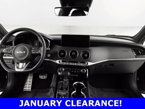 Used 2022 Kia Stinger GT-Line image 2