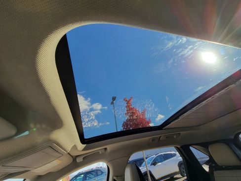 Used 2020 Ford Escape SEL image 26