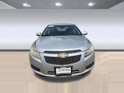 Used 2011 Chevrolet Cruze LT FWD image 6