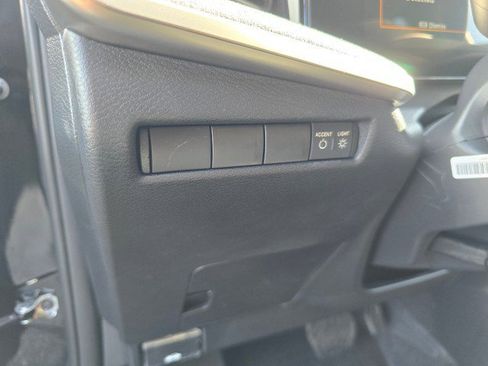 New 2026 Nissan Kicks SV w/ SV Premium Package image 27