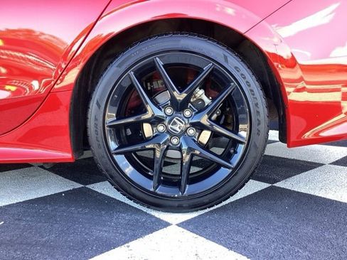 Used 2025 Honda Civic Sport image 9