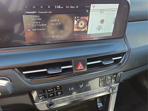 Used 2024 Kia Seltos EX image 27