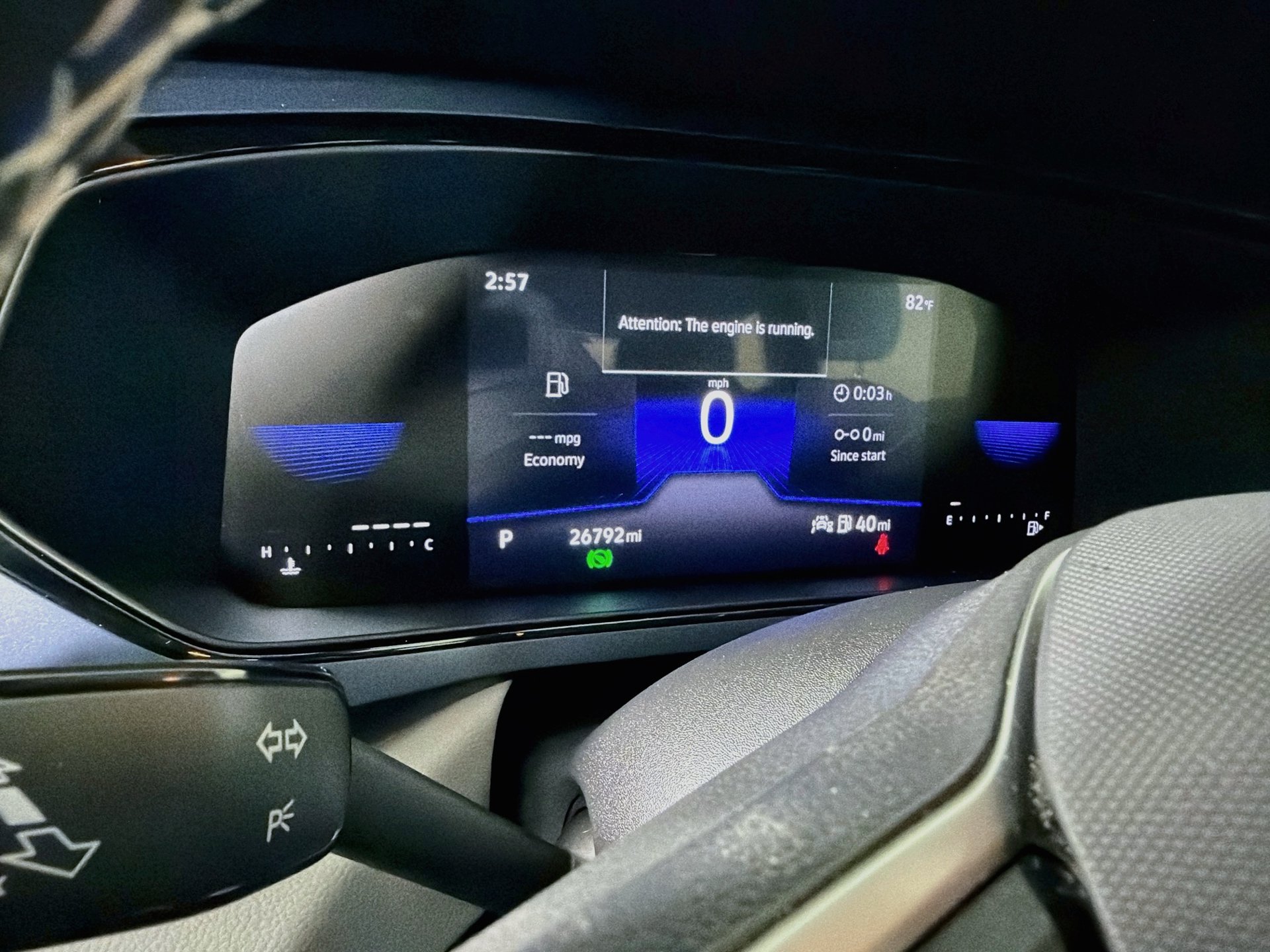 Certified 2023 Volkswagen Taos SE FWD image 12