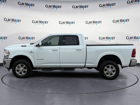 Used 2022 RAM 2500 Laramie AWD/4WD image 2
