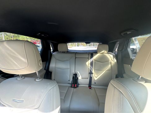 Used 2019 Cadillac XT5 FWD image 27