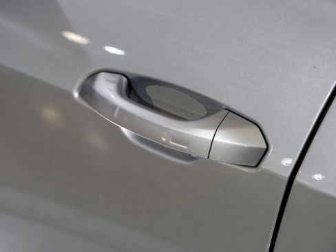 Used 2022 Audi Q8 Premium Plus w/ Premium Plus Package image 44