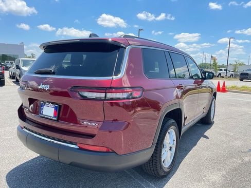 Used 2023 Jeep Grand Cherokee L Laredo w/ Luxury Tech Group I AWD/4WD image 19