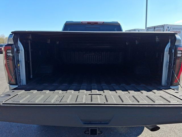 Used 2024 GMC Sierra 2500 AT4 w/ AT4 Premium Plus Package AWD/4WD image 31