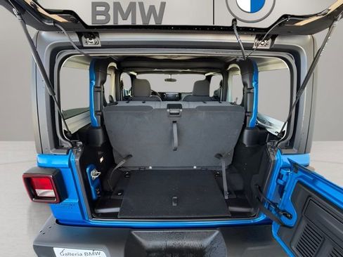 Used 2025 Jeep Wrangler Sport image 35